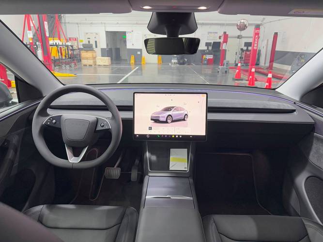 新澳2025正版免費資料和20多万的车14万卖与汽车价格战再起 20多万的车14万卖